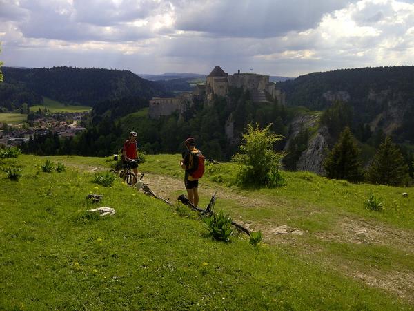 Travers E Du Jura Gtj Randonn E En Vtt Dans Le Jura